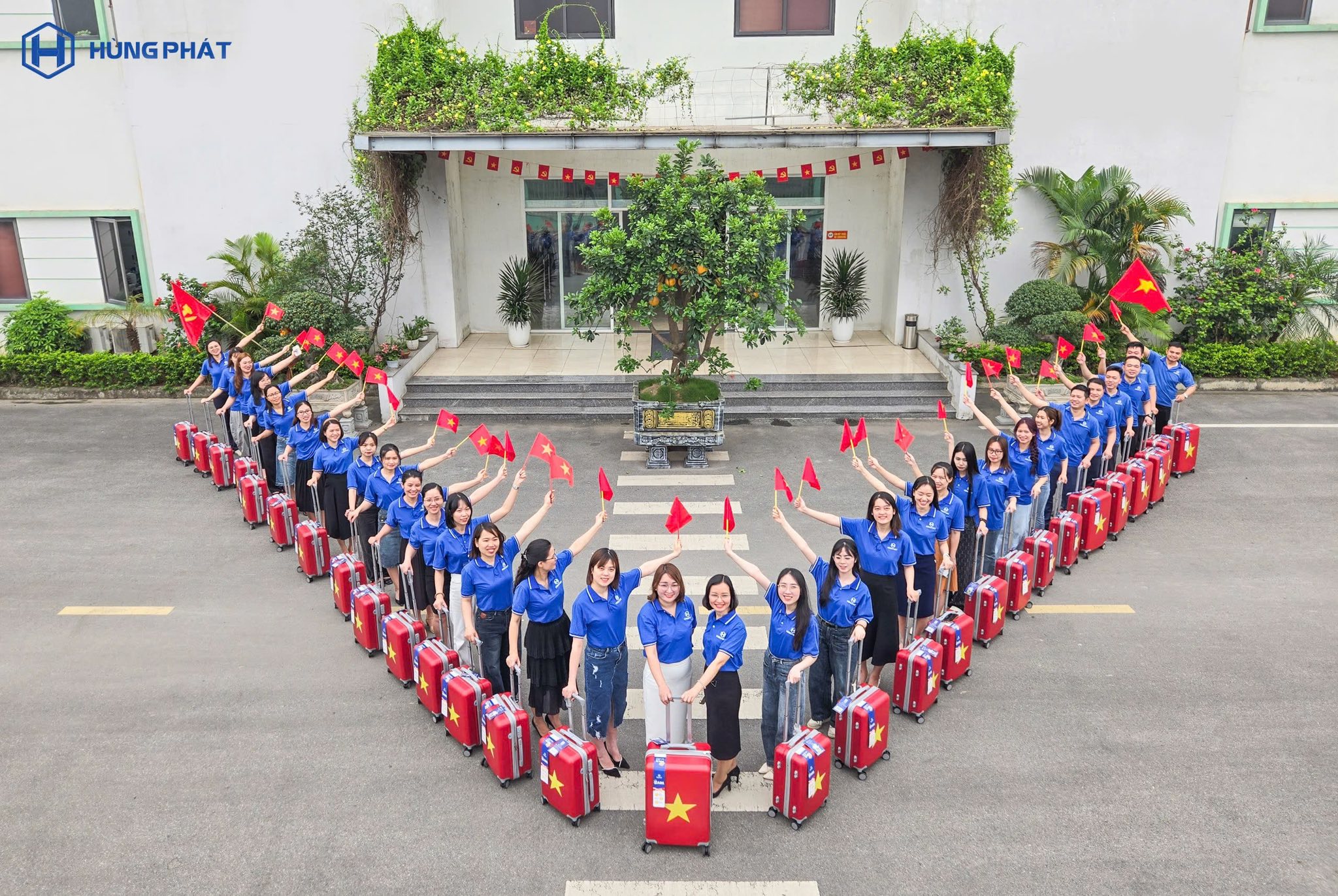 chao-mung-dai-le-30-04