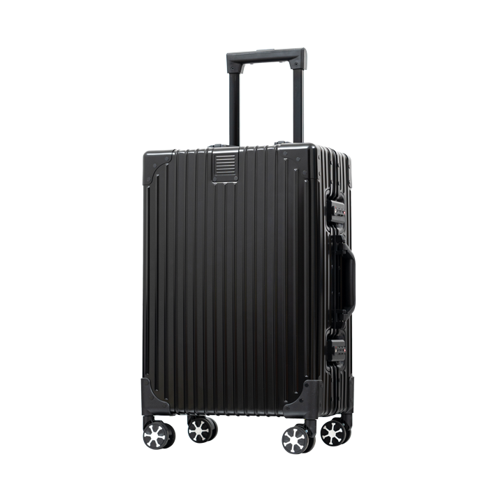 vali-nhom-nguyen-khoi-travelking1805