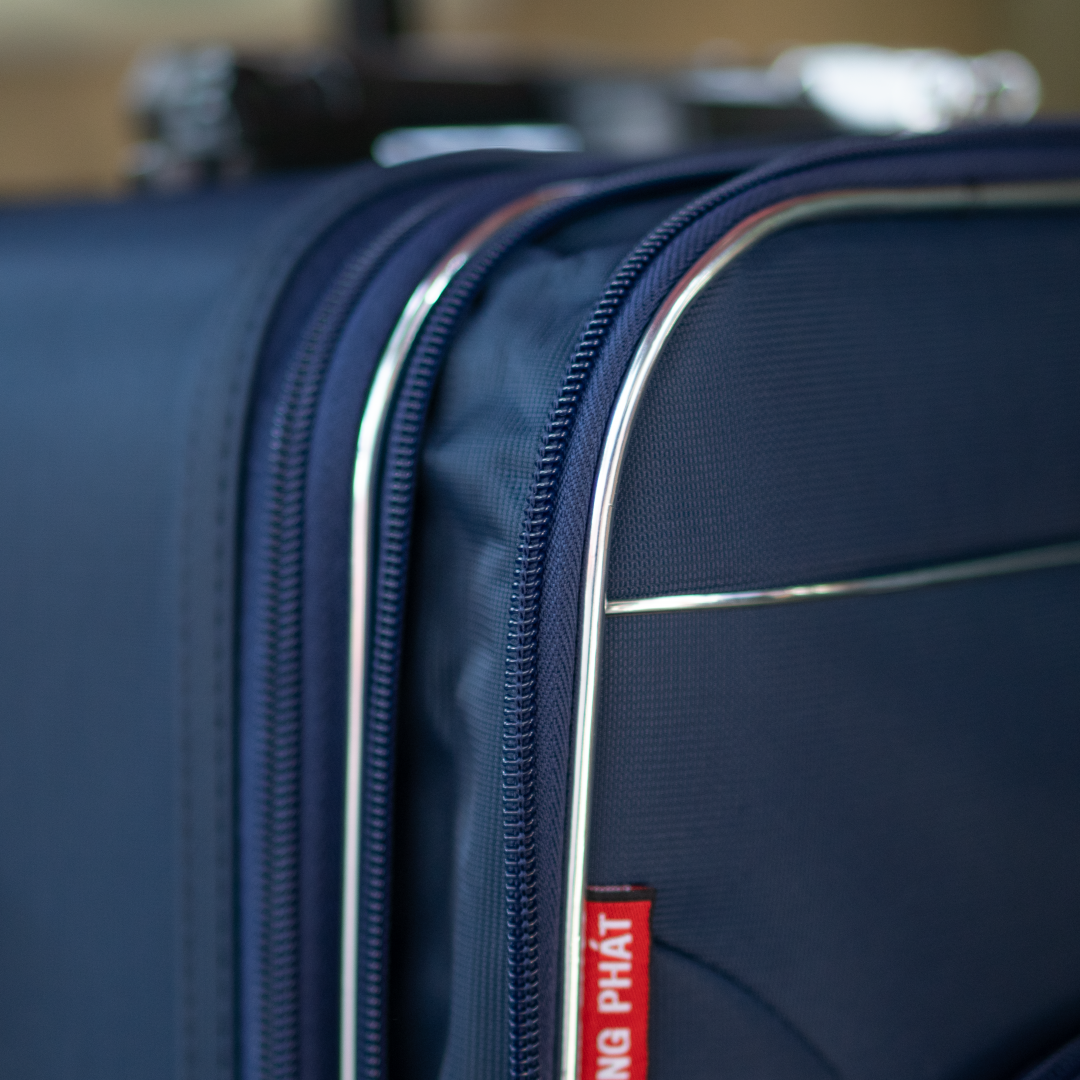hung-phat-015-fabric-suitcase