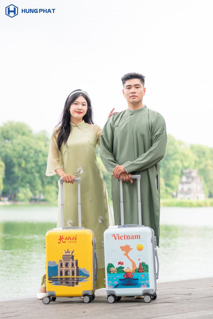 Hung Phat 532 Graphic Print Suitcase