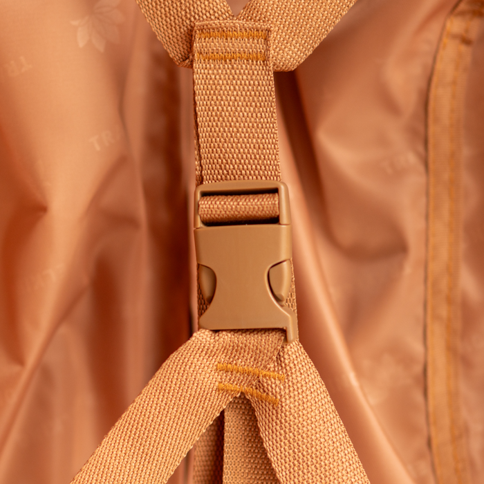 vali-nhua-pp-travelking-8802