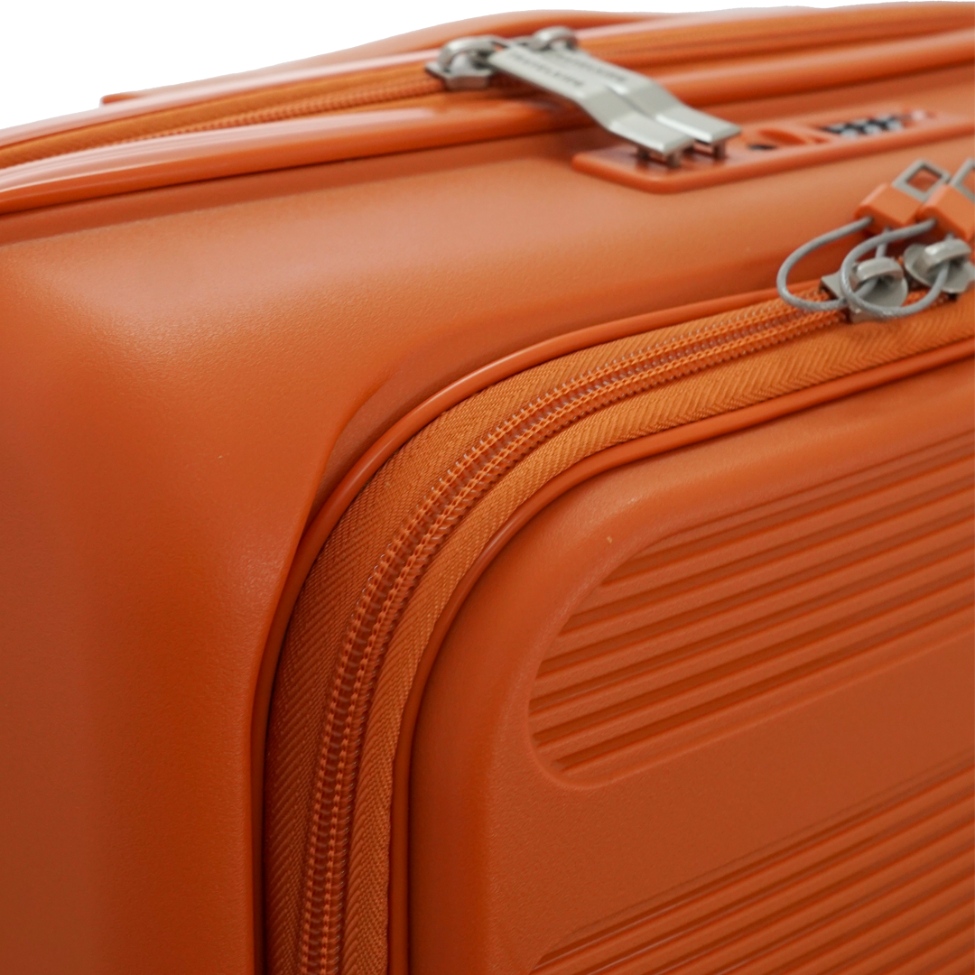 vali-nhua-pp-travelking-1806