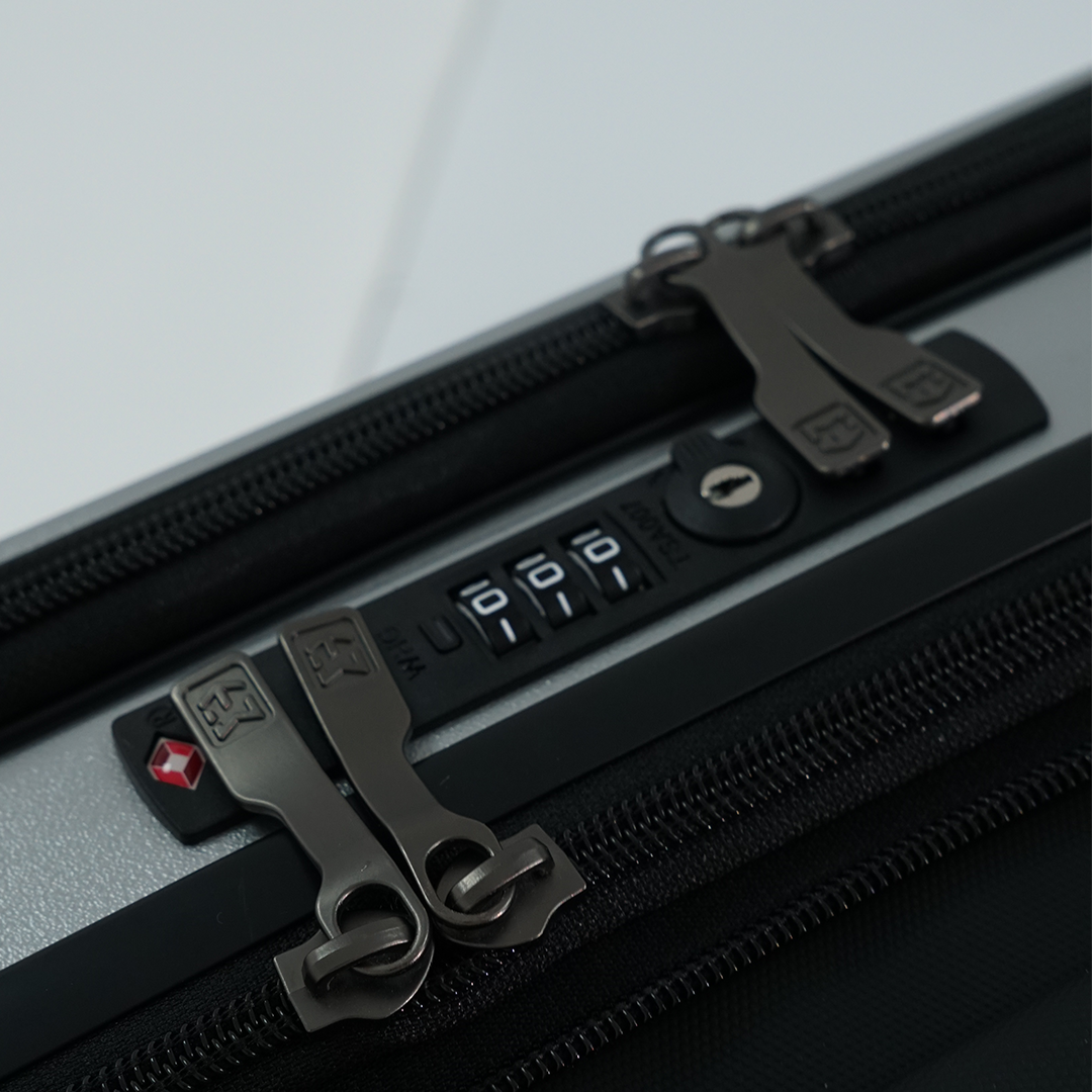 vali-nhua-travelking-8810