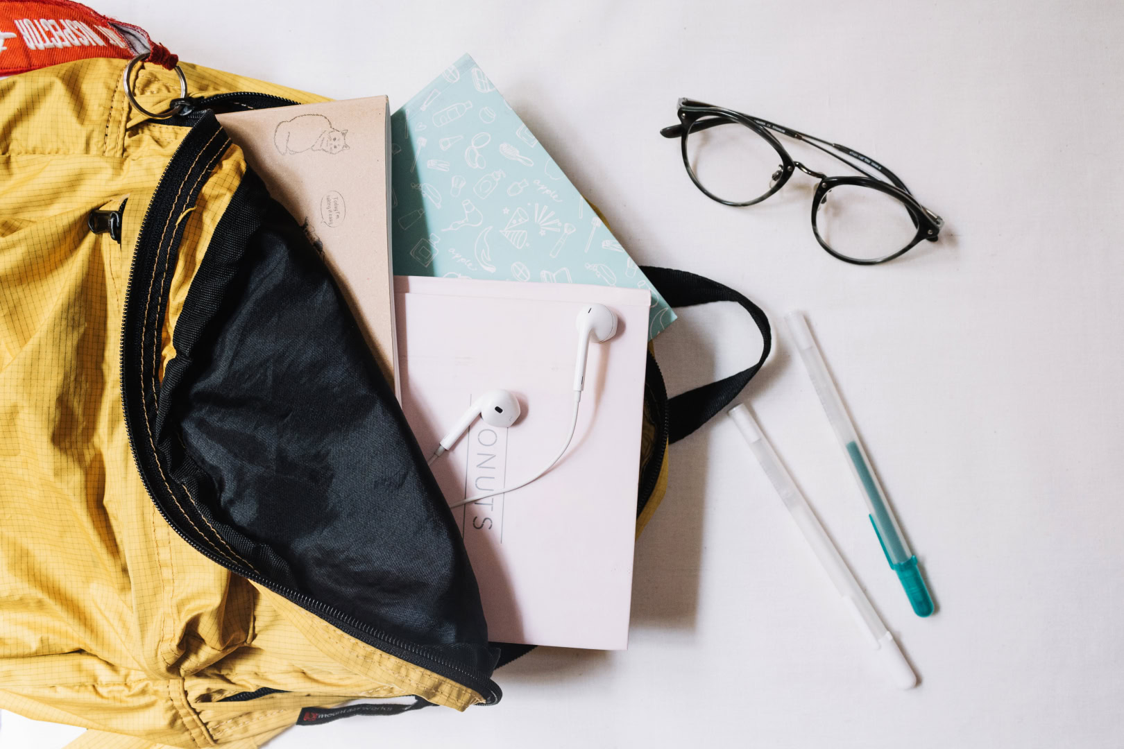 top-must-have-items-for-freshmen